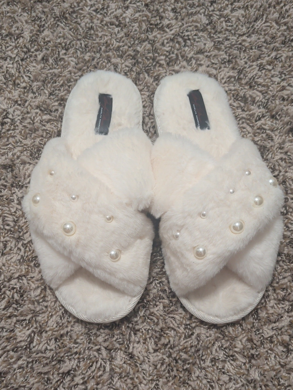 Marilyn Monroe ivory pearl embellished faux fur indoor slide slippers